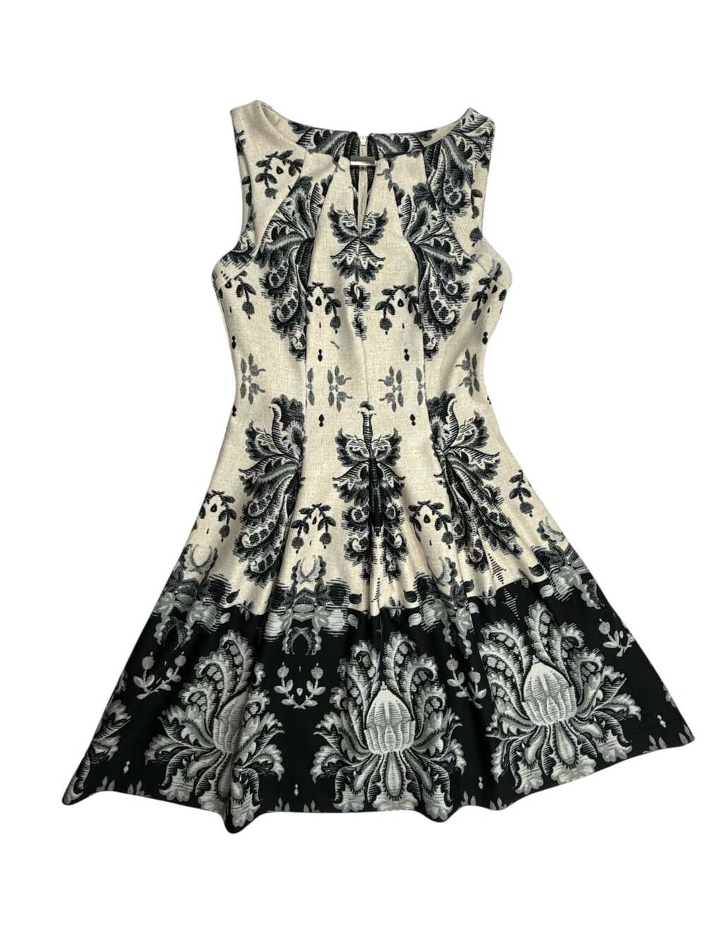Gabby Skye Sleeveless Black and Beige Baroque Floral Fit & Flare Dress size 4